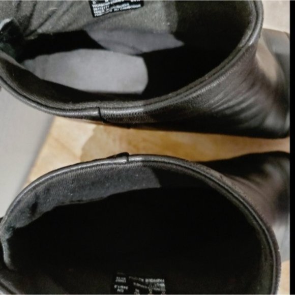 Clark's Enfield Tess Leather Ankle Boots - Picture 10 of 16